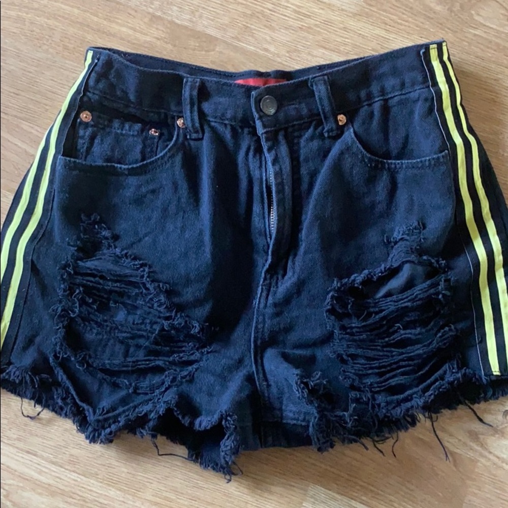 Signature8 Black and Yellow Striped Trendy Shorts
